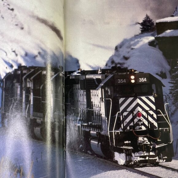 Trains Magazine Railroading Enthusiast December 1995 Vol 55 No 12 u Ontarios L - Picture 10 of 10